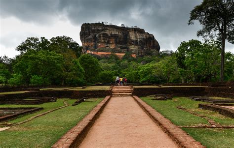 best historic sites in sri lanka.